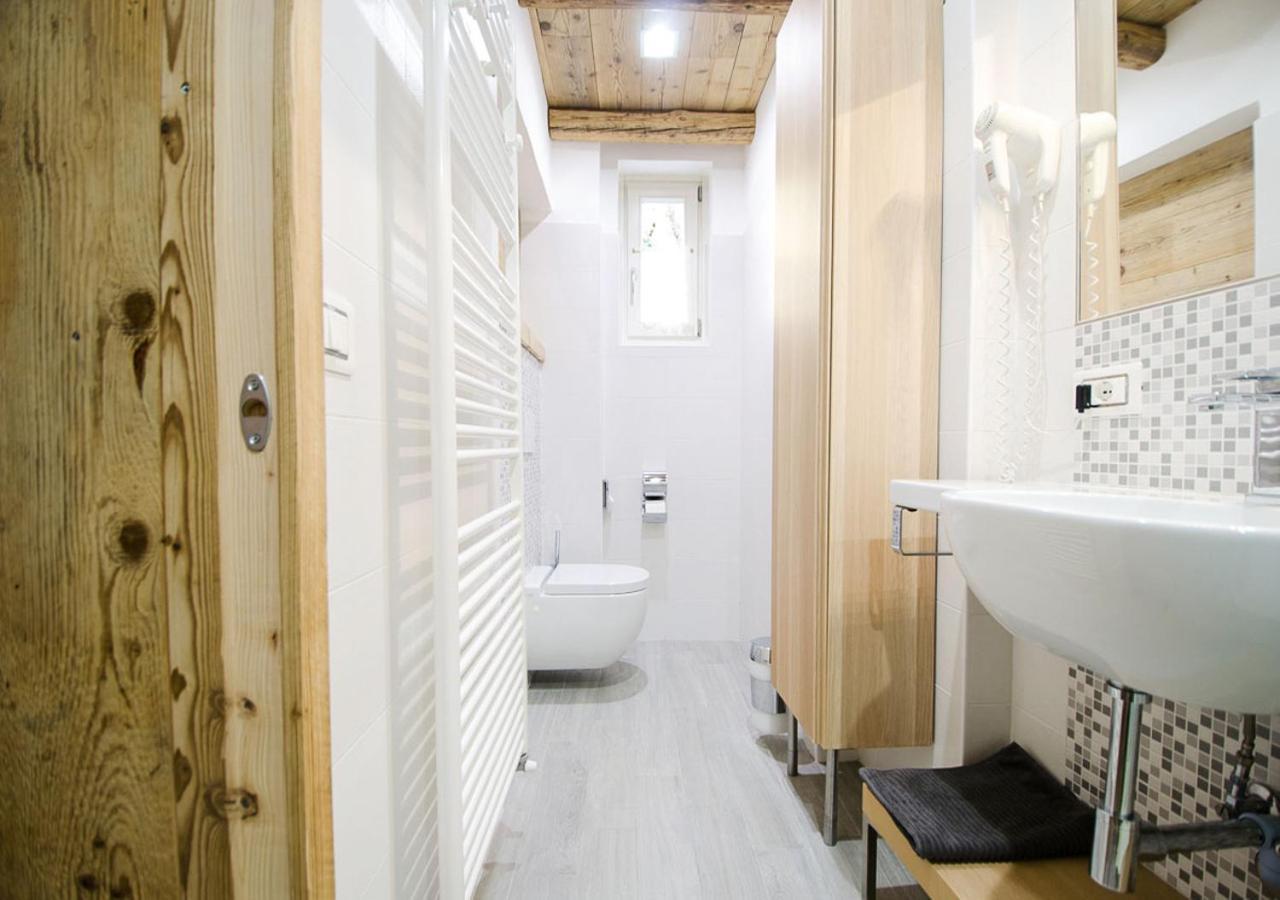 Casa Tosca - Holiday Home Torbole Sul Garda Zewnętrze zdjęcie