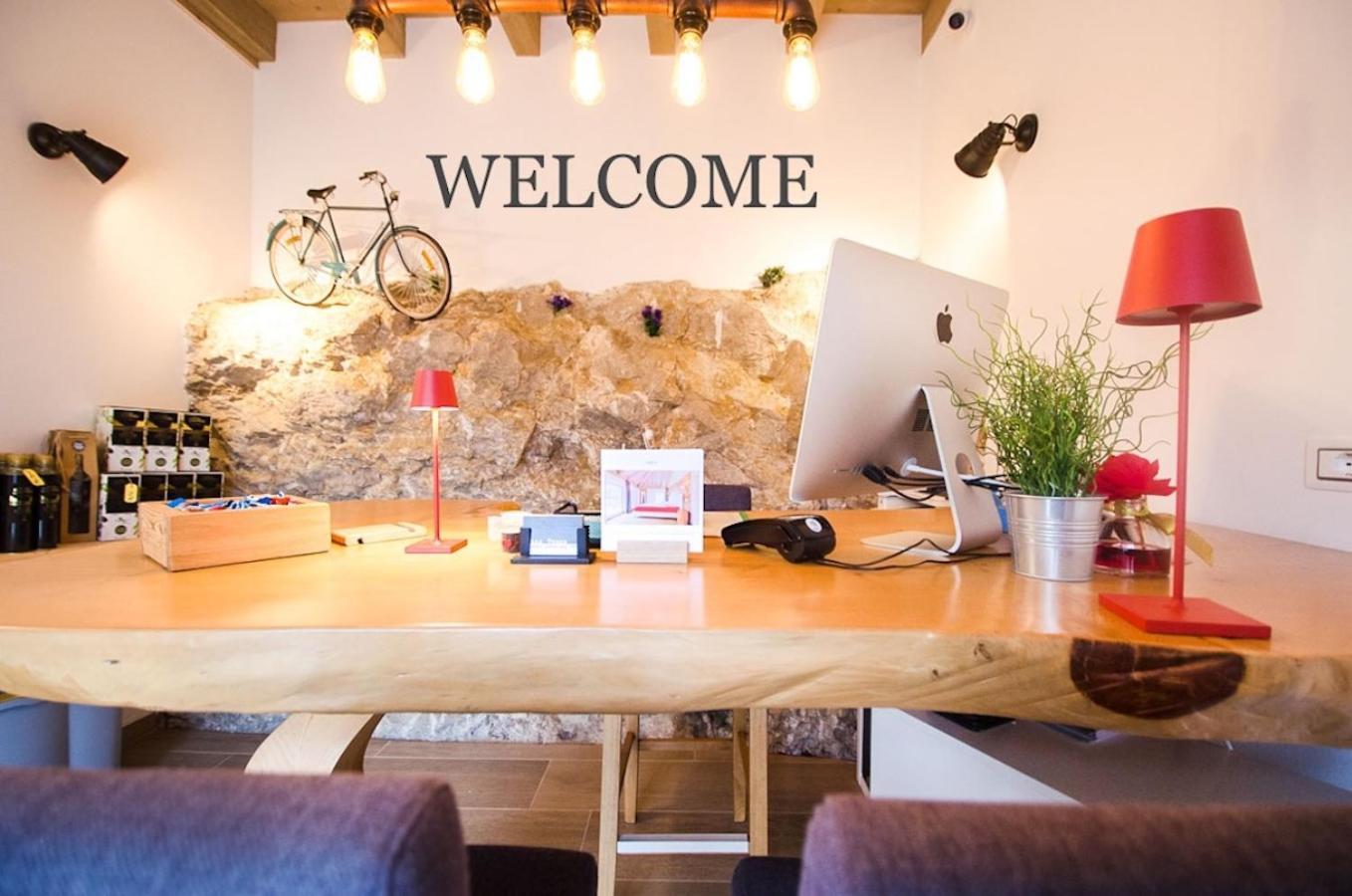 Casa Tosca - Holiday Home Torbole Sul Garda Zewnętrze zdjęcie