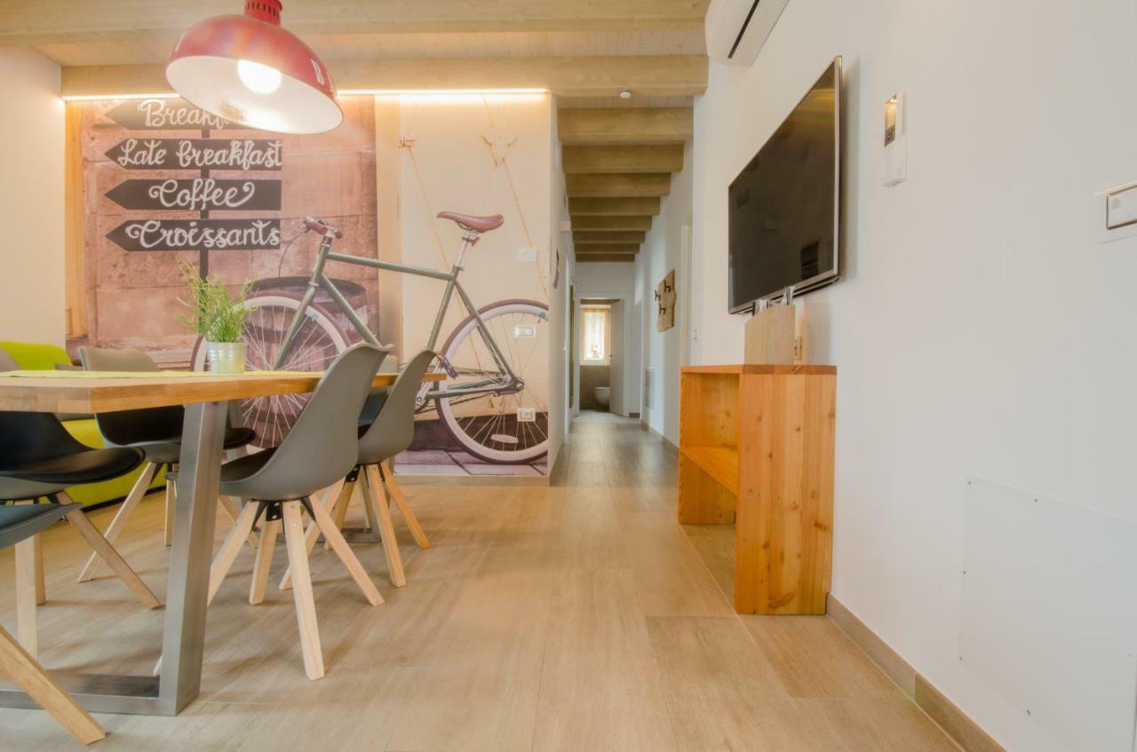 Casa Tosca - Holiday Home Torbole Sul Garda Zewnętrze zdjęcie