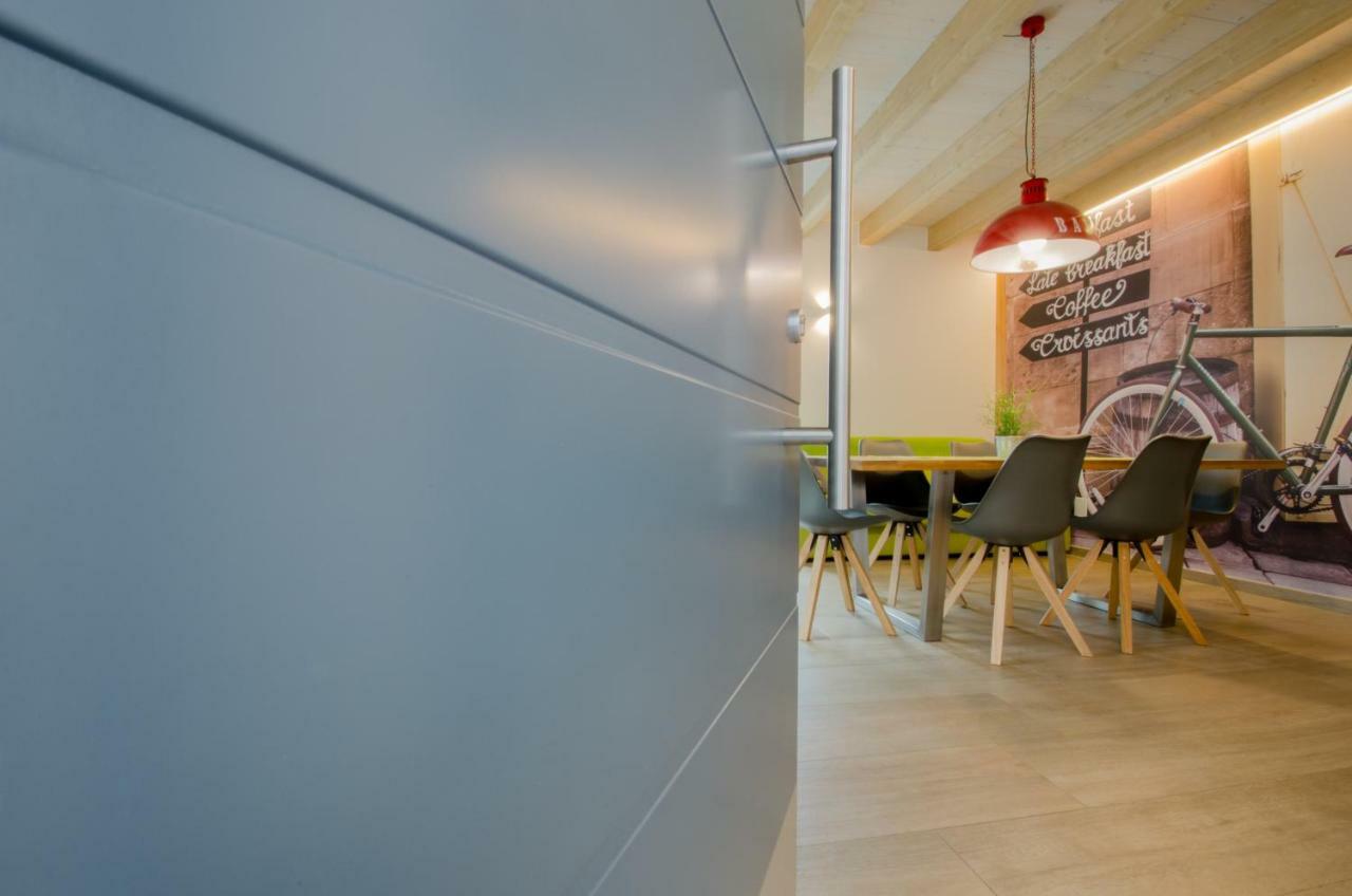 Casa Tosca - Holiday Home Torbole Sul Garda Zewnętrze zdjęcie